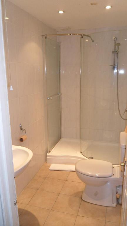 Skyways Hotel Slough Bilik gambar